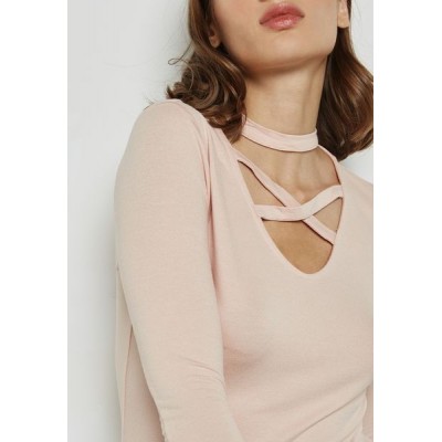 Cross Choker Only Top - Cameo Rose